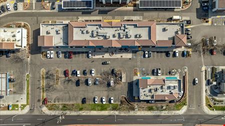 Fargo Crossing Shopping Center: Prime Retail/Office Spaces