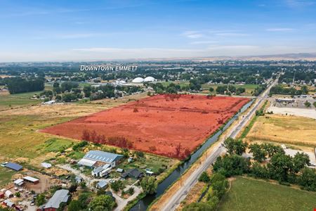 341 W Highway 52