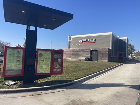 Drive Thru Freestanding Restaurant For Lease
