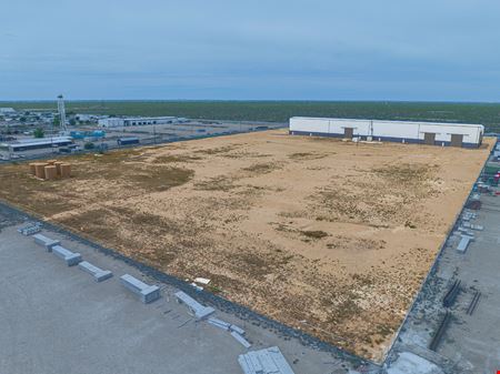 Newly Renovated Industrial Facility on 13.5 Acres