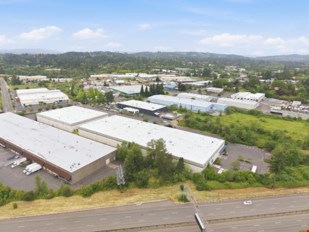 8001-8005 Southwest Hunziker Road