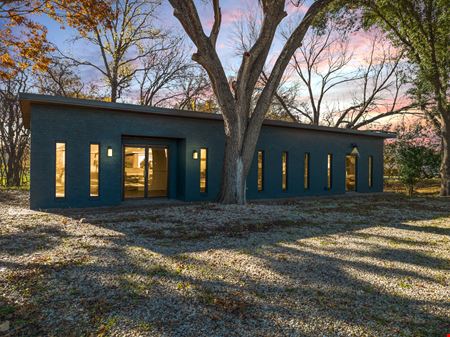 Office space for Sale at 112 Deanna St in Waco