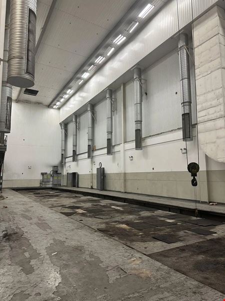 Industrial space for Sale at 400 Lake Street in Shreveport