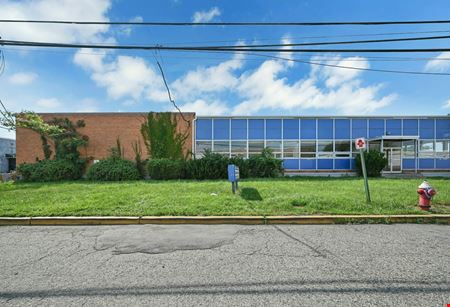 610 Commercial Ave