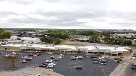 Retail space for Rent at 210-270 Main Street in East Peoria