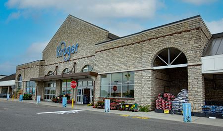 Retail space for Rent at StoneRidge Plaza in Gahanna