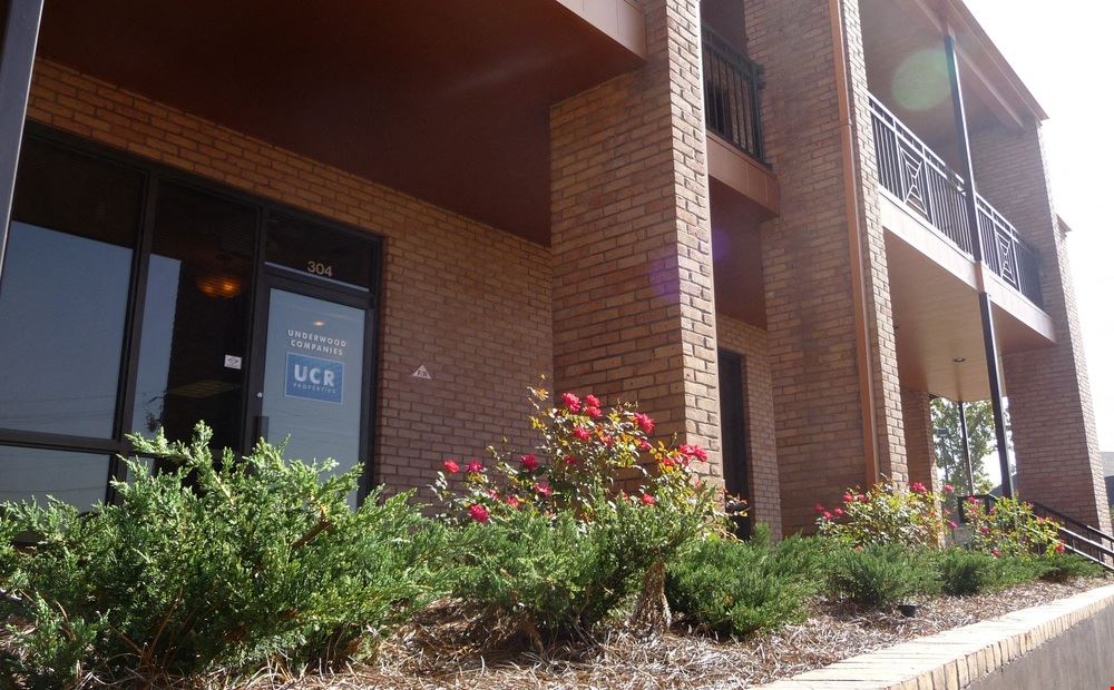 Office Complex in Flowood | 660 Place