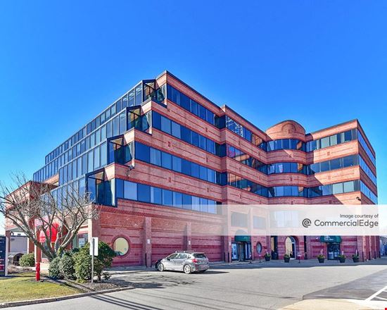 Newton Executive Office Center - 233 Needham Street