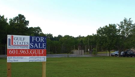 Commercial space at Multi-Family Zoned Land in Hattiesburg