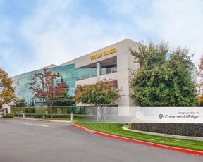 Eureka Corporate Center - Tripoint Plaza