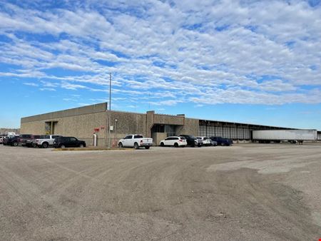 255 S Navigation Blvd