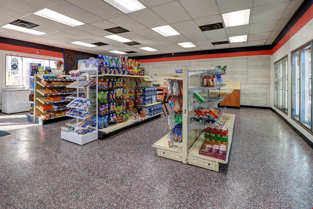 Retail in Fulton