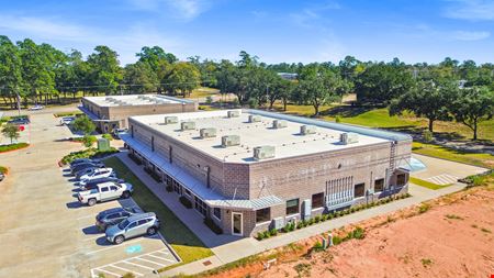 Premier Office/Warehouse Building for Sale | 2517 N. Frazier St., Conroe – High-Visibility Corner in Business Corridor