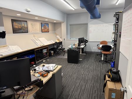 6,535 sq ft-Sale / 5,995 sq ft- Lease