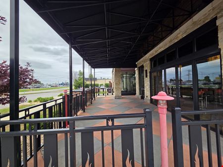 Former Smokey Bones
