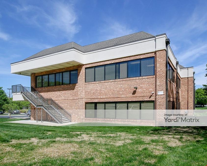 7001 Crossroads West