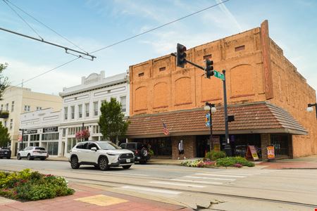 321 Main St