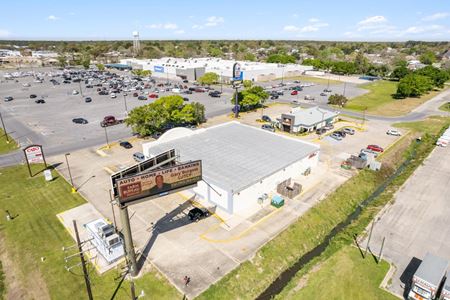 Retail space for Rent at Bayou Vista Plaza in Morgan City
