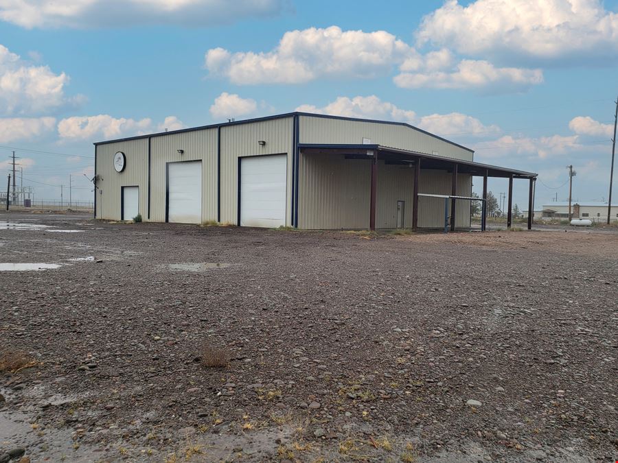 2 Drive-Through Bay Warehouse w/ Wash-Bay
