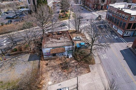 93 Broadway St