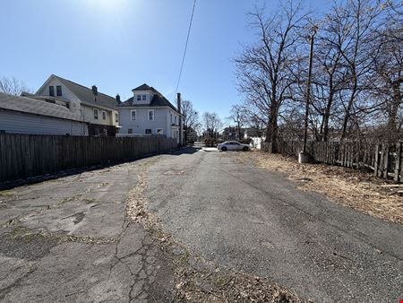 76 Humboldt Parkway