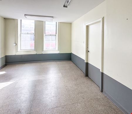 500 - 2,000 SF | 1 Hillel Place | 2nd & 3rd Floor Office/Retail Spaces for Lease
