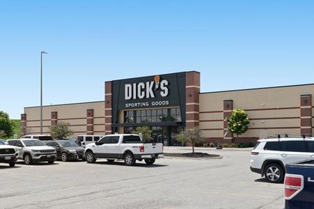 Retail space for Rent at Metro Crossing in Council Bluffs