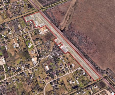 Unassigned space for Sale at 7911 James St. - Pearland Air Park in Pearland