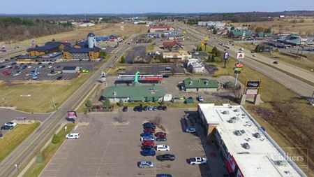 Retail space for Sale at Rare Investment Opportunity in the Wisconsin Dells in Wisconsin Dells