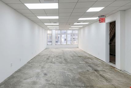 2,000 SF | 27 Smith Street | ADA-Compliant 2nd-Floor Office/Retail Space With Elevator Access for Lease