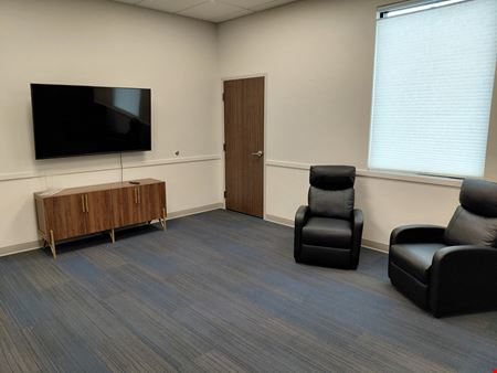 Medical Office Condo FOR SALE / LEASE
