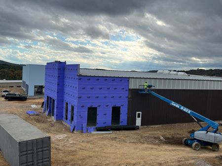Industrial space for Rent at 1960 Huntley Parkway in Pelham