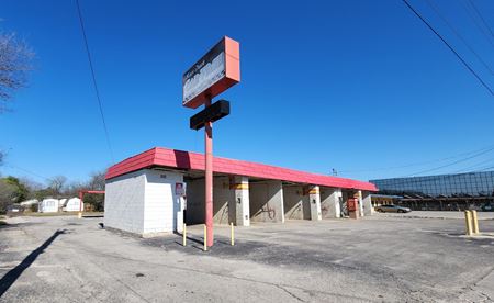 Retail space for Sale at 4423 E Houston | San Antonio, TX 78220 in San Antonio