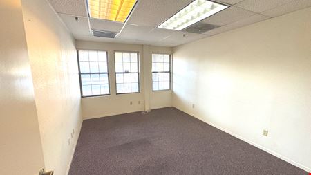 6235 N. Fresno St