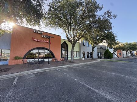 Retail space for Rent at Village Plaza in Hurst
