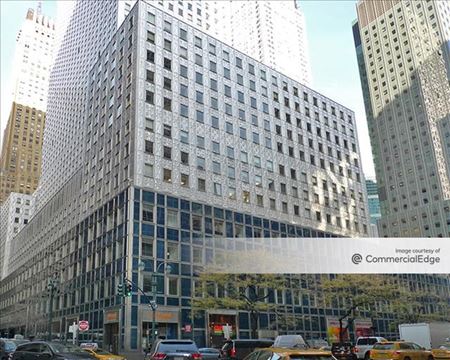 Office space for Rent at Socony–Mobil Building in New York