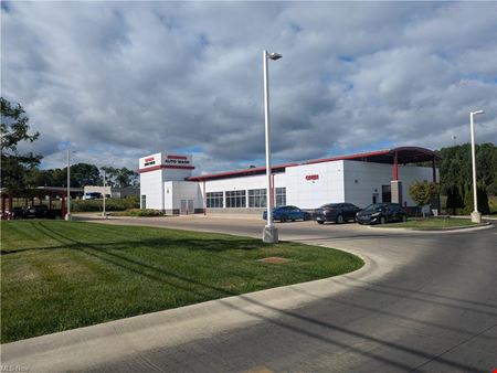 Retail space for Sale at 2606 Green Rd, Madison, OH 44057 in Madison