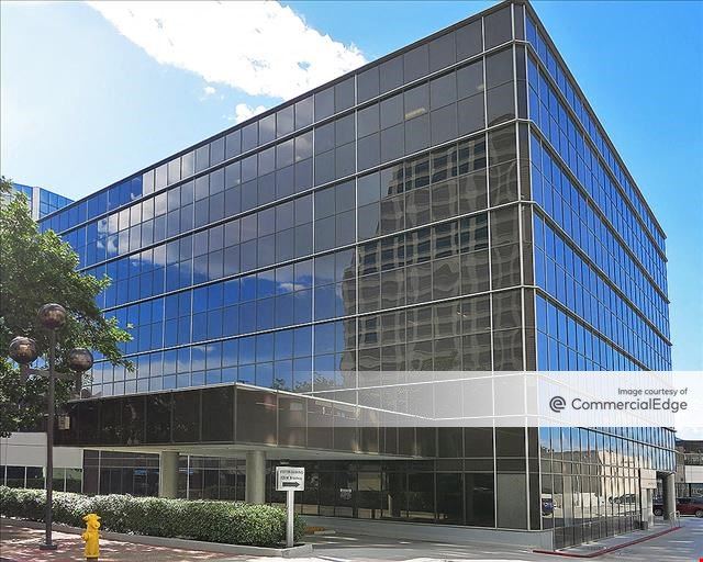 Glendale Financial Square