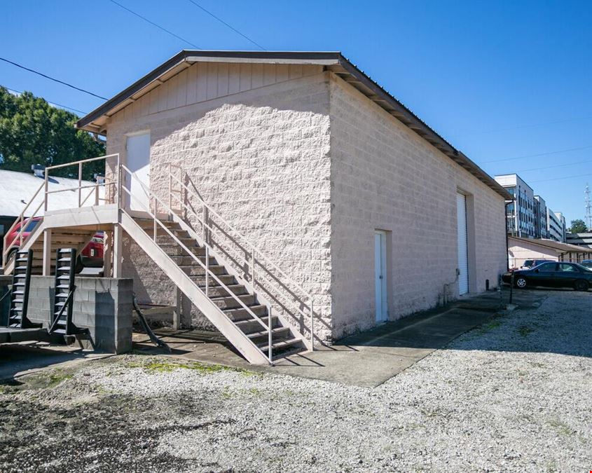143 E Maple St