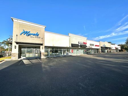 Retail space for Rent at Creighton Commons in Pensacola