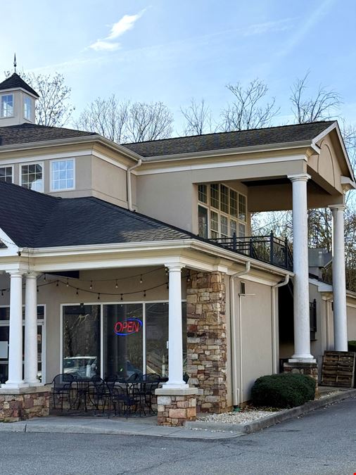 Second Floor Suite in Summerfield Village