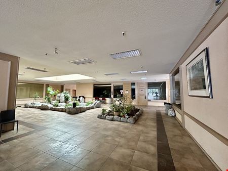 Global Plaza