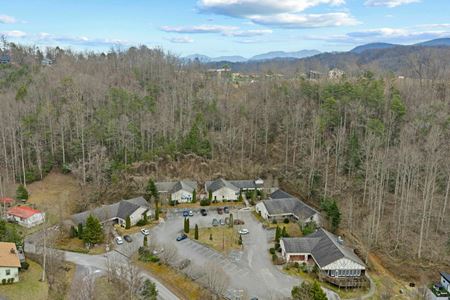 Retail space for Sale at Smoky Mountains Arts & Crafts Village in Gatlinburg