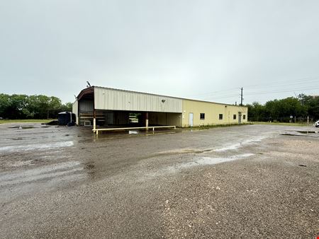 5,475 SF Office/Shop on 1.75 Acres