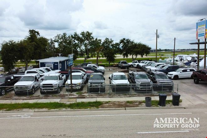 Car Lot/Commercial Space for Lease Sarasota