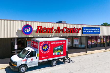 Retail space for Rent at Fostoria Plaza in Fostoria