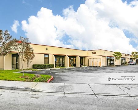 Industrial space for Rent at Freeway Business Park in San Jose