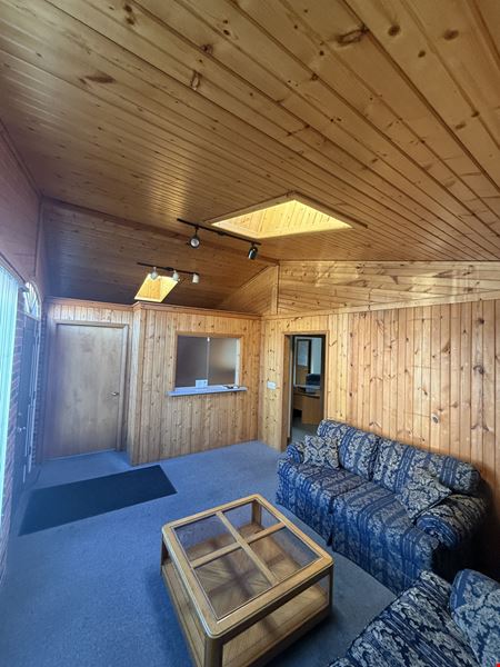 2229 West Laskey Road