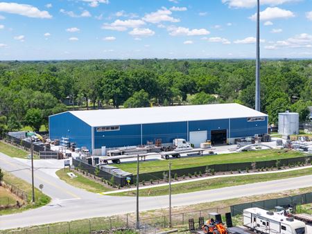Industrial space for Rent at 17.8k SF Warehouse & Outdoor Storage in Winter Haven