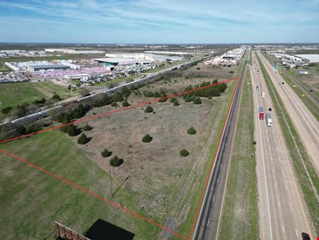 Ennis I-45 Property